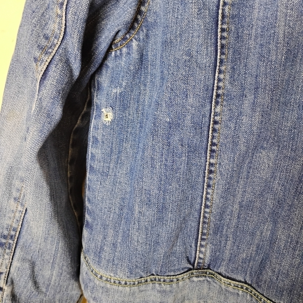 Vintage Old Navy Grunge Denim Trucker Jacket - Picture 13 of 16